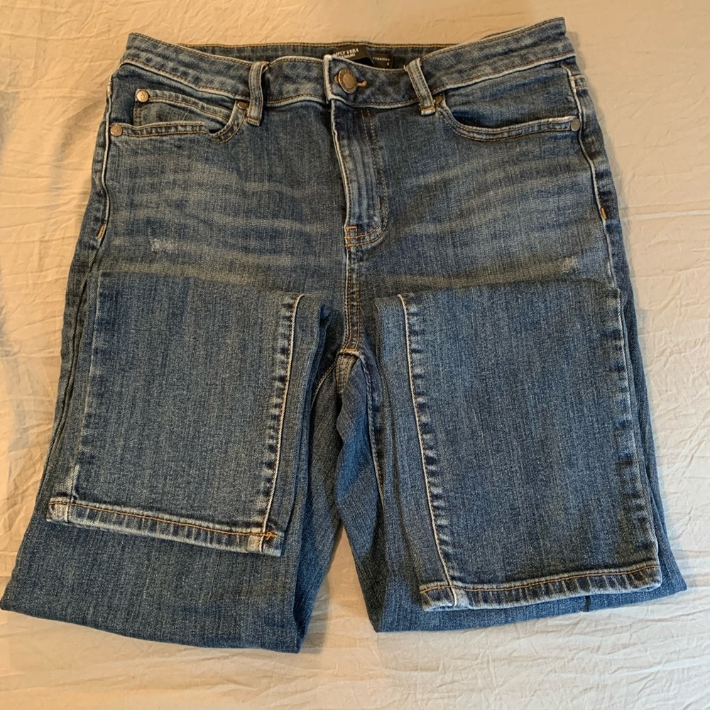 Simply Vera Jeans straight leg size 8